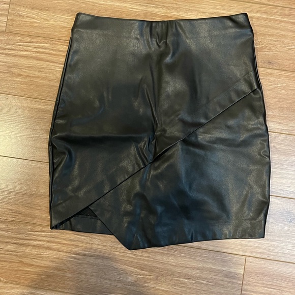 Dynamite leather skirt - Picture 1 of 2